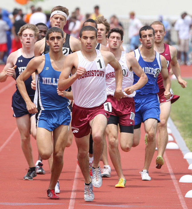 ... Morristown wins 800 champio...